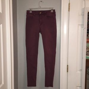 AEO x Denim Hi-Rise Jeggings (Burgundy)